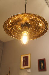 イギリスアンティーク　真鍮製　見上げるランプ