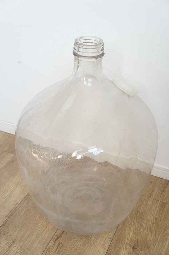 人気NEWい23)アンティーク デミジョンボトル AMBROSIO 気泡 ガラス瓶 花瓶 花器 高さ蓋付約43cm 蓋なし約39cm 胴径約26cm 口径約4cm 底直径約16cm 花瓶
