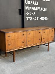 イギリスヴィンテージ チークサイドボード