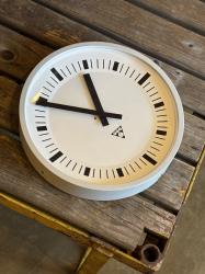 ヴィンテージPragotron(パラゴトロン)社製ウォールクロック A